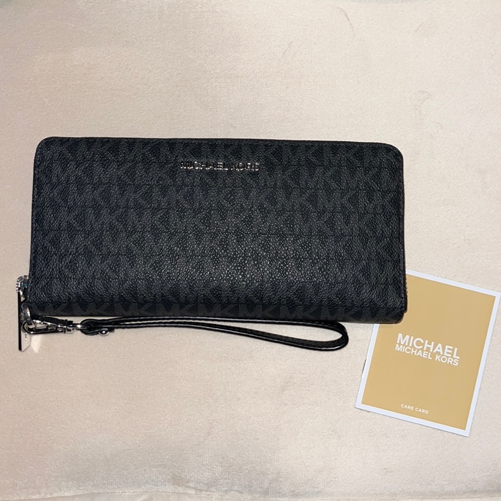 MK Large Wallet